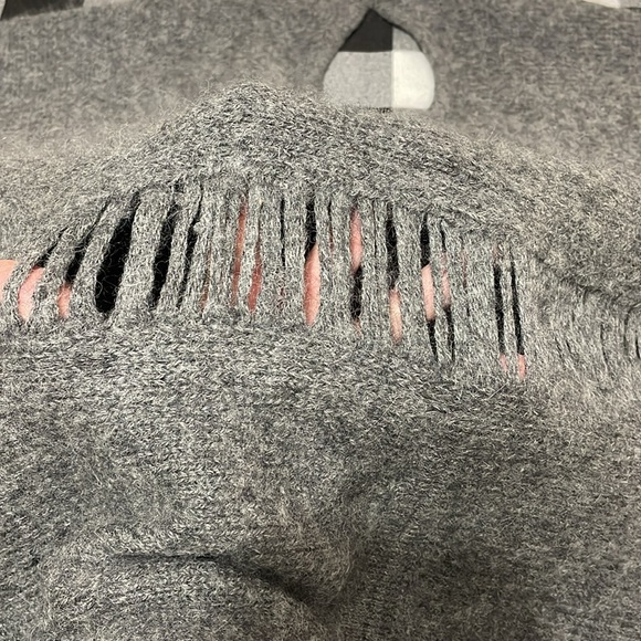 MFH Knits 100% BABY ALPACA SOFT Gray Sweater MADE IN PERU Size Medium Keyhole - Picture 9 of 13